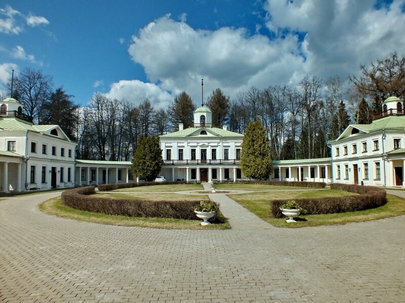 Середниково история. Усадьба Лермонтова Середниково. Фирсановка усадьба Середниково. Усадьбы Братцево и Середниково. Сходня усадьба Середниково.